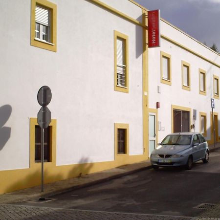 Hotel Serafim Almodôvar Buitenkant foto