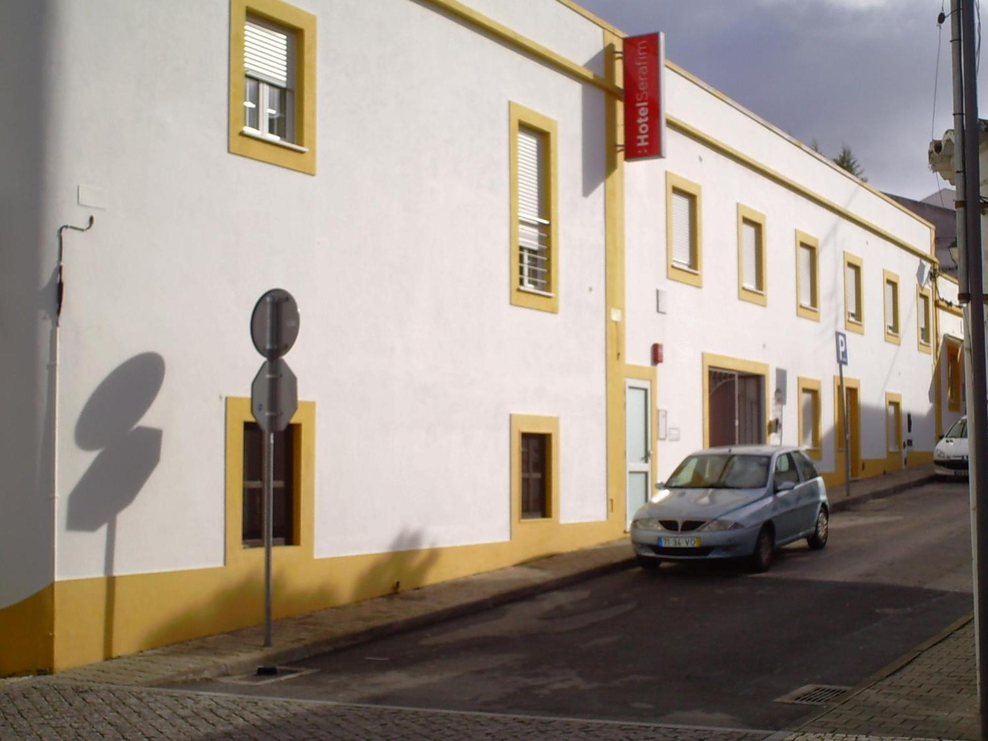 Hotel Serafim Almodôvar Buitenkant foto